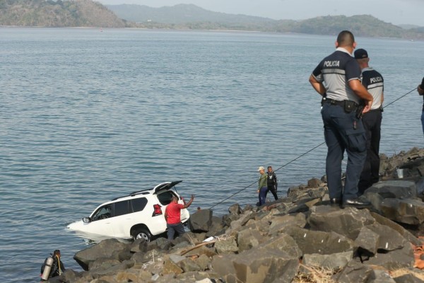 Mujer muere ahogada al caer al mar en la Calzada de Amador