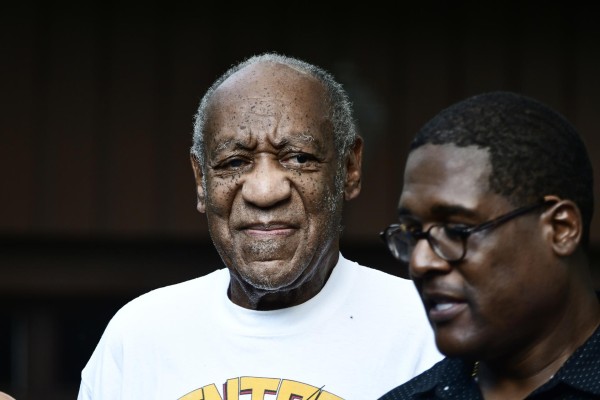 Cinco mujeres demandan a Bill Cosby por abusos sexuales de hace décadas