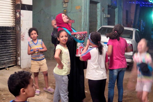 Una voz de mujer en la madrugada de Ramadán en El Cairo