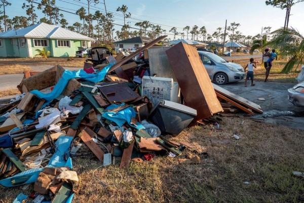 Aumenta a 53 la cifra de muertos en Bahamas a causa del huracán Dorian