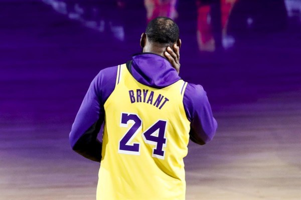 Lakers, un año después de la muerte de Bryant, prefieren el recogimiento