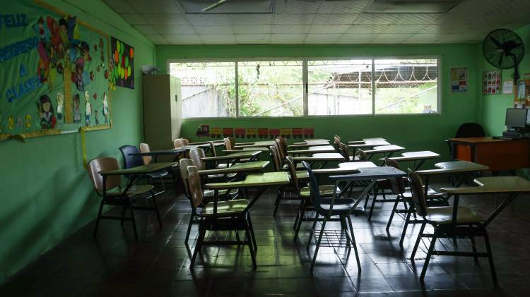 El 30% de las escuelas públicas siguen paralizadas. El 30% de las escuelas públicas siguen paralizadas.