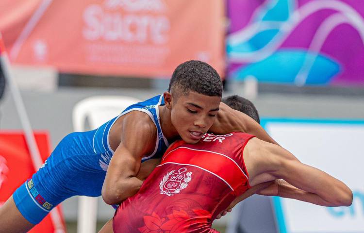 Panamá obtiene medalla de plata en Lucha Libre