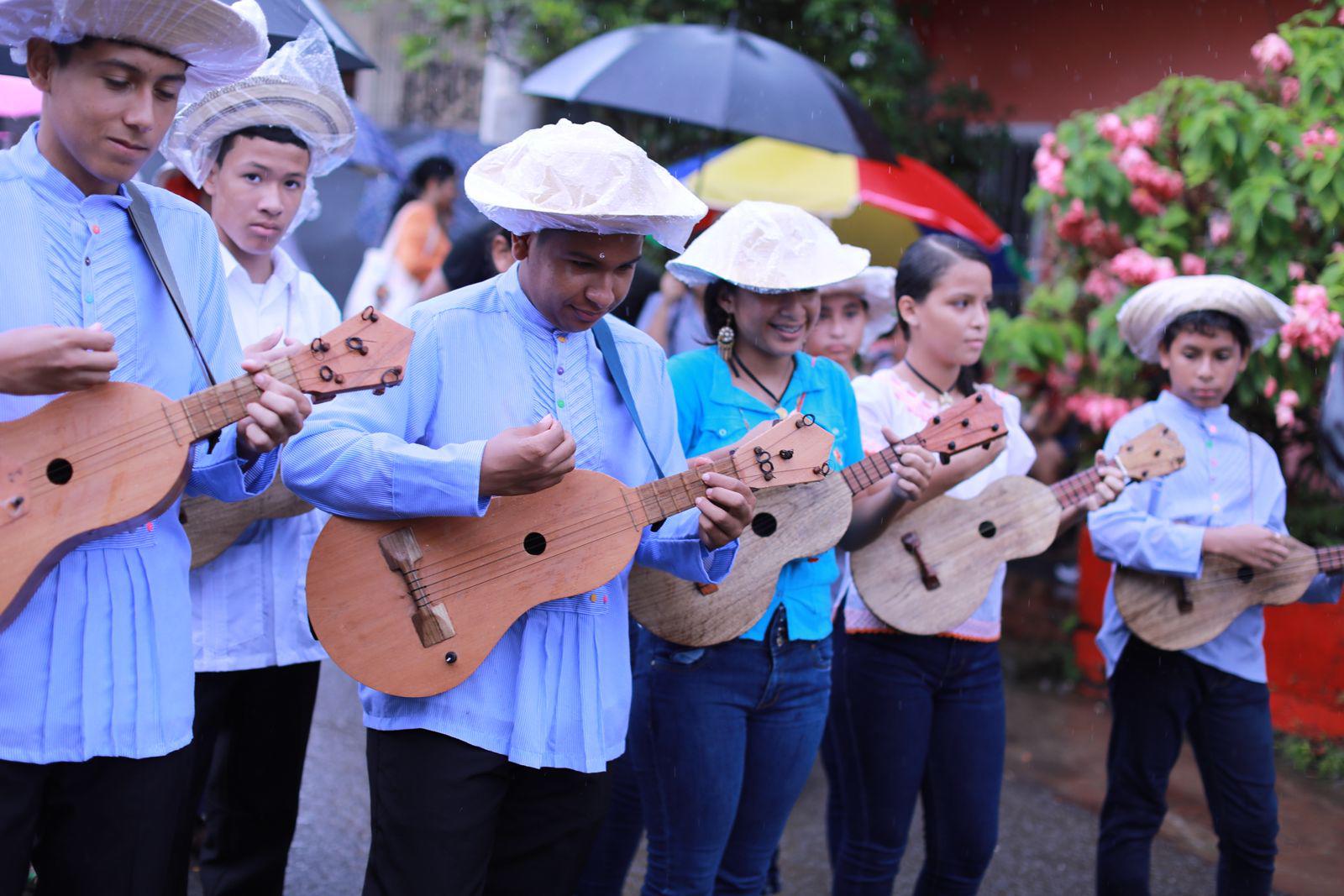 MiCultura celebra los 75 años del Festival de la Mejorana