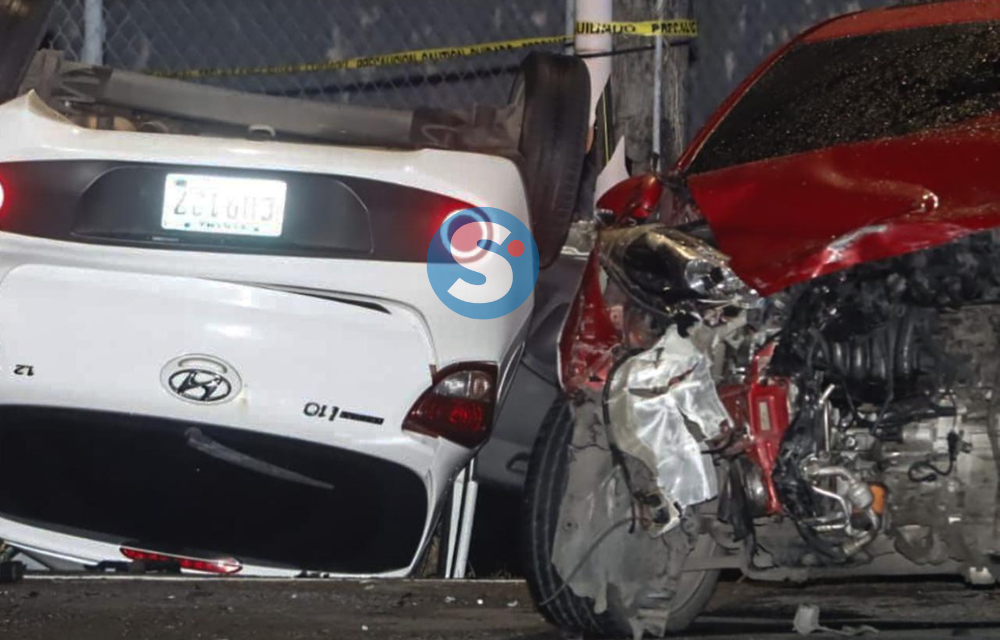 Así quedaron los autos involucrados en la colisión que cobró dos vidas.