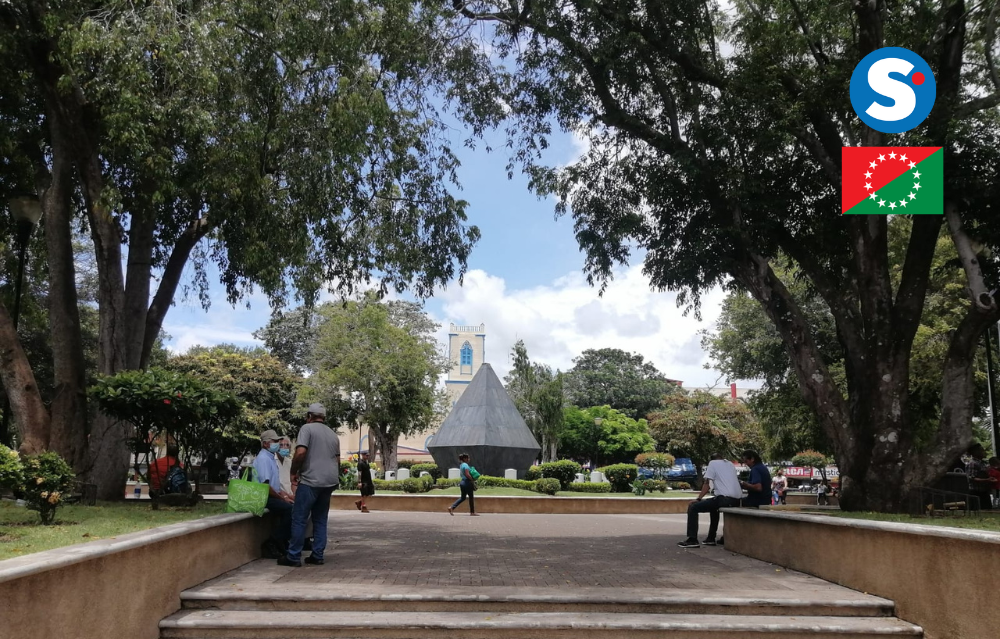 El parque Miguel de Cervantes Saavedra de la ciudad de David.