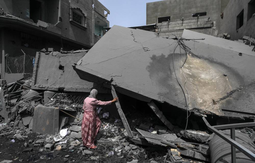 El Ejército estima que esa pequeña localidad, que las agencias humanitarias consideran inhabitable, ya acoge a unos 300.000 evacuados de Rafah.