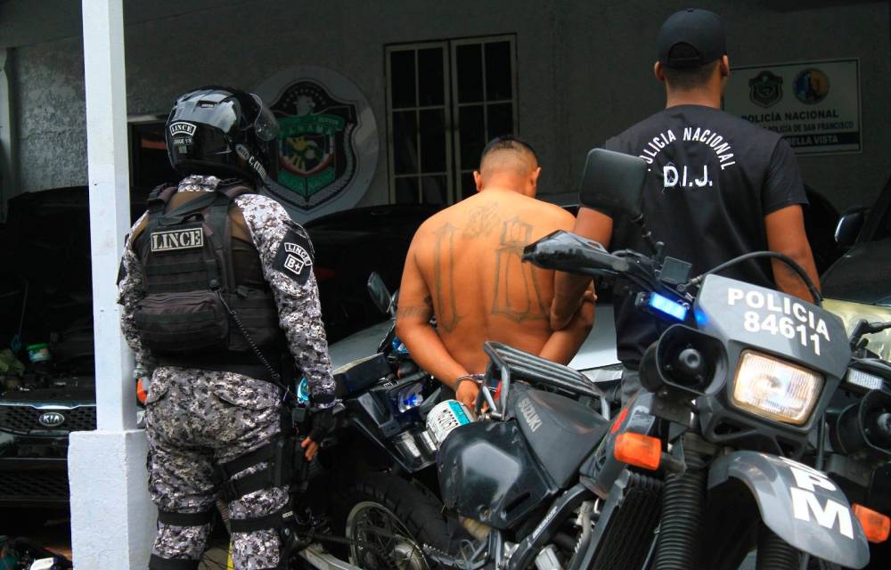 Durante un patrullaje rutinario el pandillero fue detectado por unidades de la Policía Nacional .