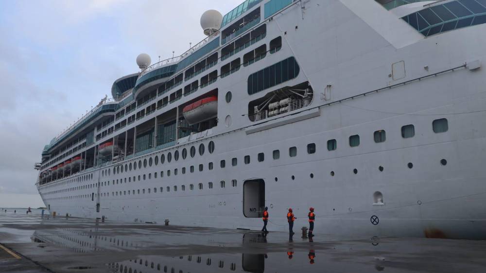 Grandeur of the Seas llega a Colón con más de 2,300 pasajeros y refuerza el papel de Panamá como hub de cruceros