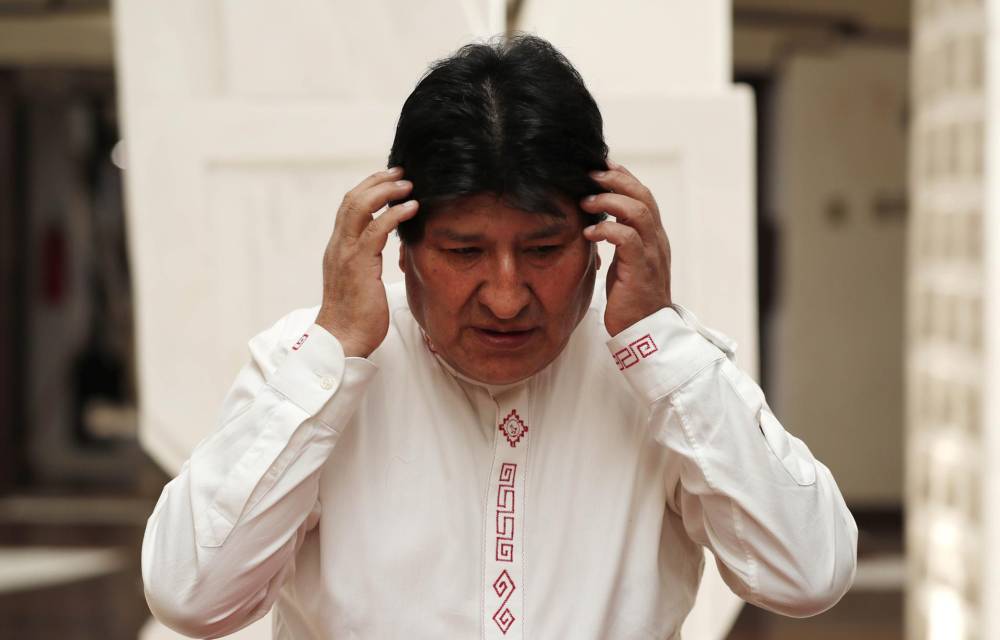 Fotografía de archivo del expresidente de Bolivia Evo Morales durante una conferencia de prensa en Uyuni (Bolivia).EFE/Paolo Aguilar