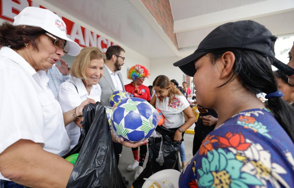 Programa Amor Sobre Ruedas atendió a más de 2, 700 personas en Coclé, Chiriquí y Veraguas