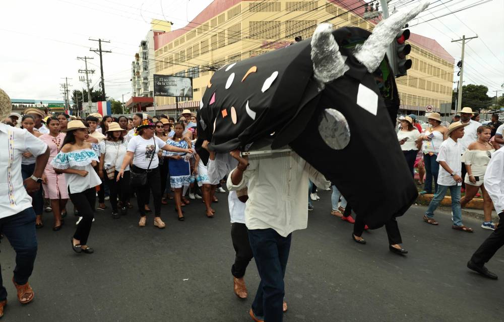 Desfiles: Panamá recuerda el grito de Rufina Alfaro