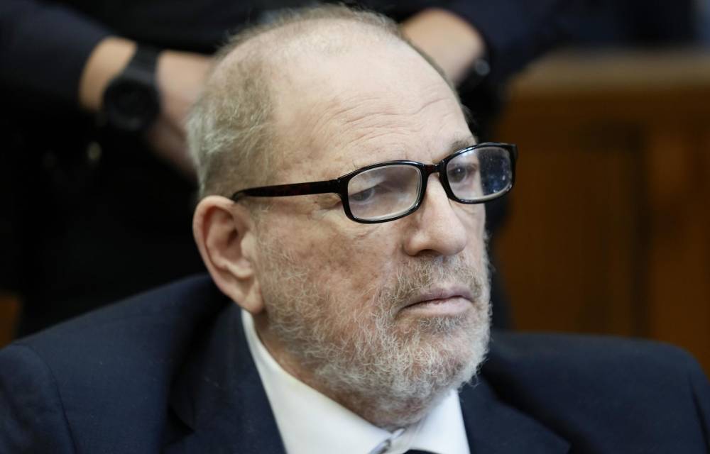 El productor de Hollywood Harvey Weinstein comparece ante un tribunal en Nueva York, EE.UU., el 18 de septiembre de 2024.