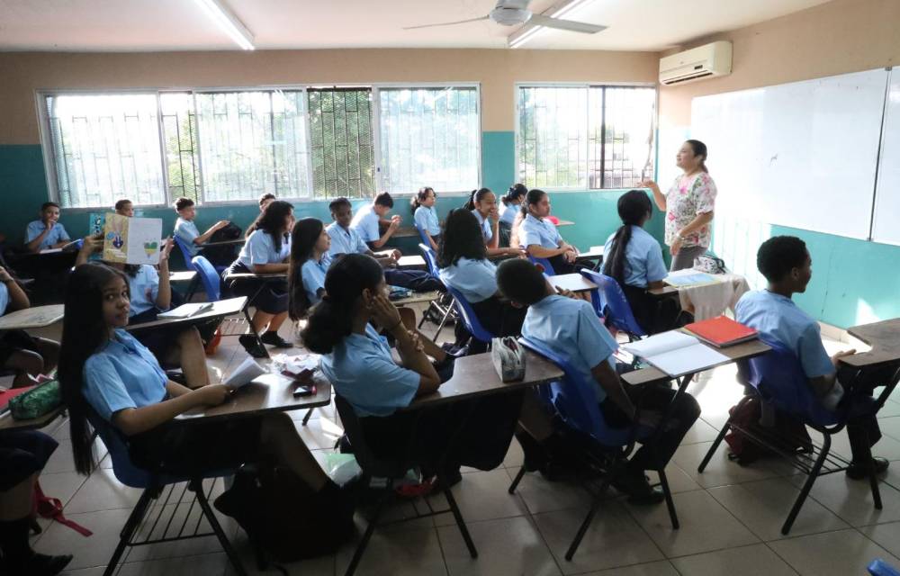 En el 2012 y 2015 por cambios curriculares y deudas, Panamá no participó en estas pruebas.