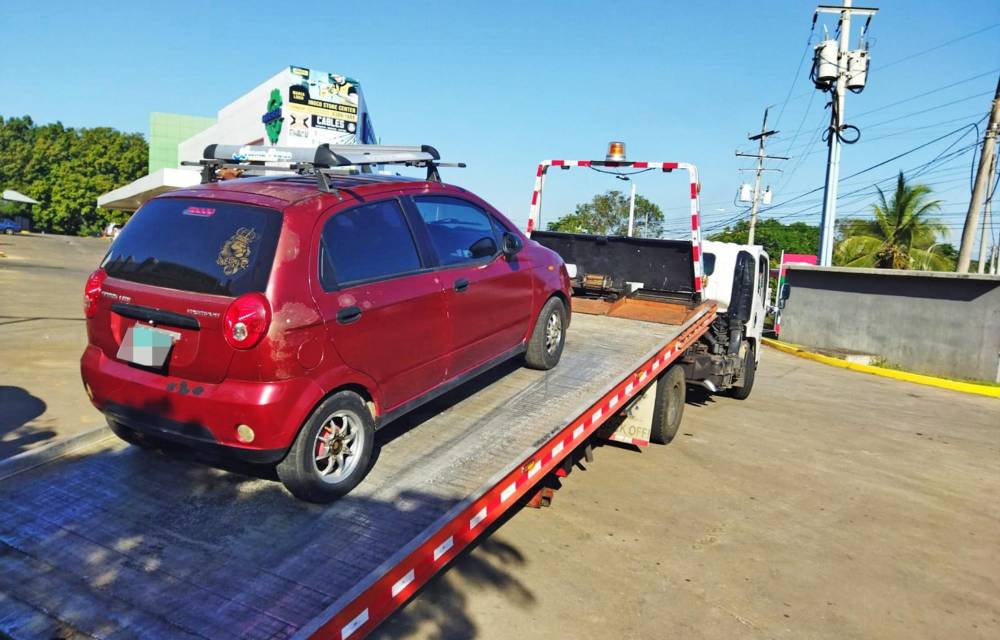 Muere ciclista intentando cruzar la calle en Colón