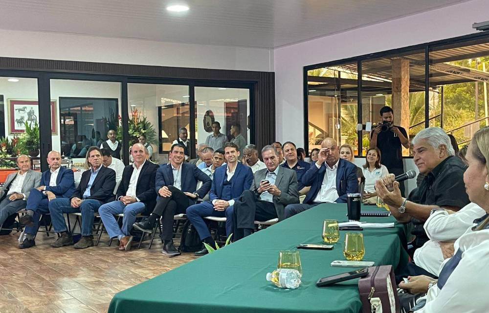 Presidente Mulino se reúne con fuerzas empresariales en Chiriquí