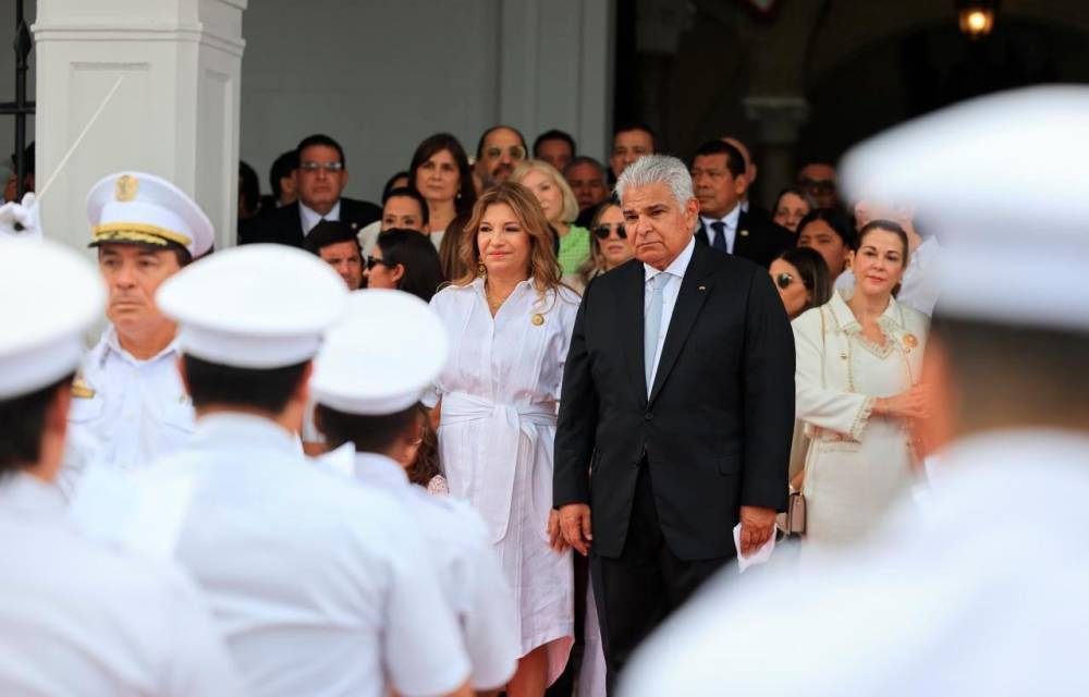 Mulino participó de los actos protocolares.