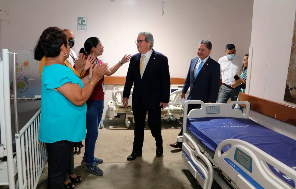 35 camas del Hospital Modular pasaron al Nicolás Solano