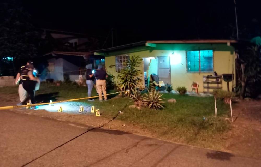 Pareja asesinada en La Chorrera.