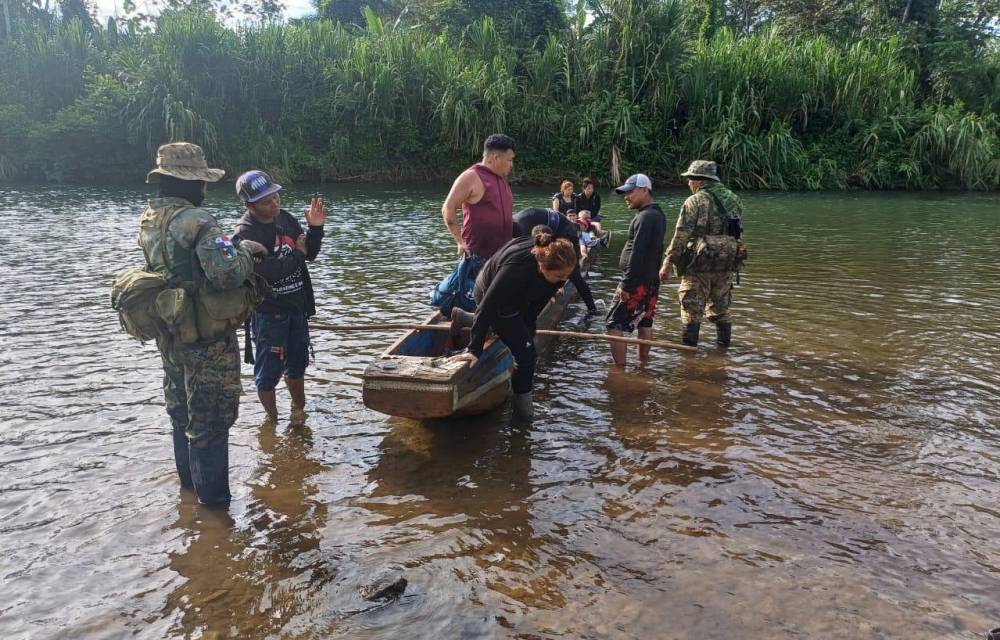 Caen dos por tráfico de migrantes en Charco Chivo