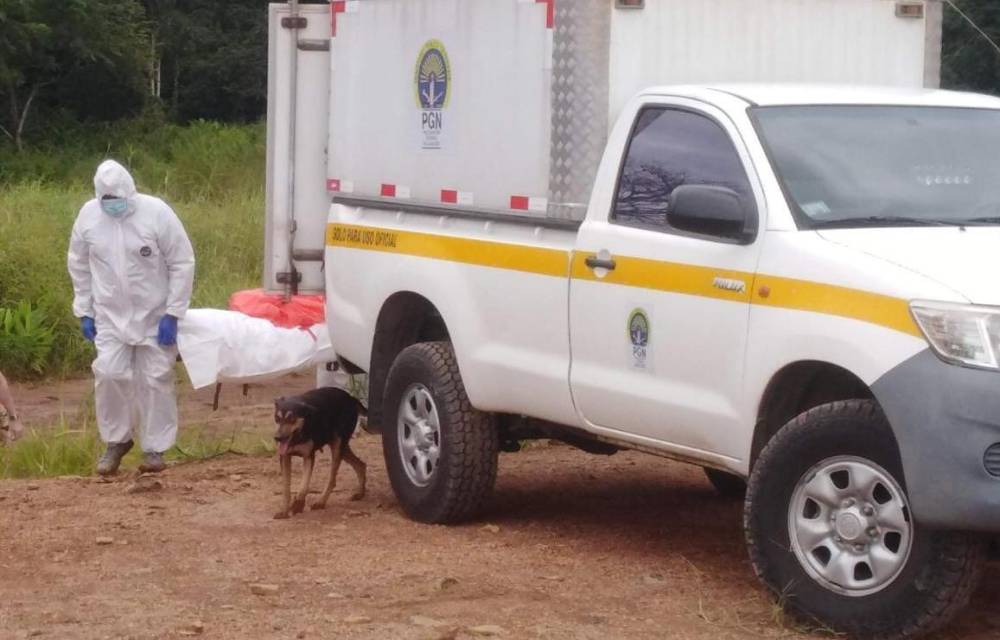 En el cuerpo no fue encontrado ningún documento de identidad y fue trasladado a la morgue judicial.