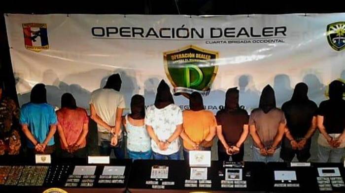 Los aprehendidos fueron puestos a órdenes de las autoridades competentes para ser procesados