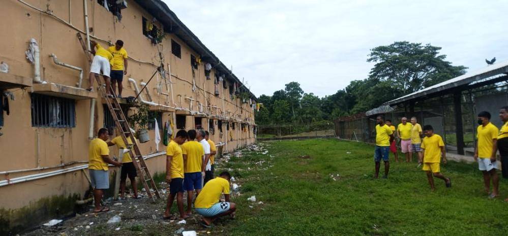 Privados de libertad de Bocas del Toro se profesionalizan en plomería