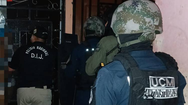 La Policía Nacional realizó 20 allanamientos en diferentes puntos de la ciudad capital