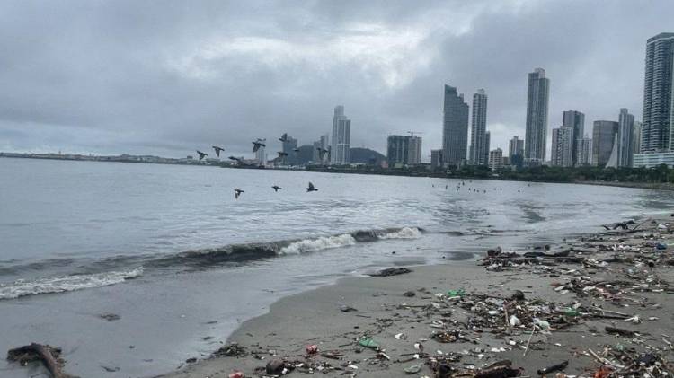 Moradores denunciaron la contaminación.