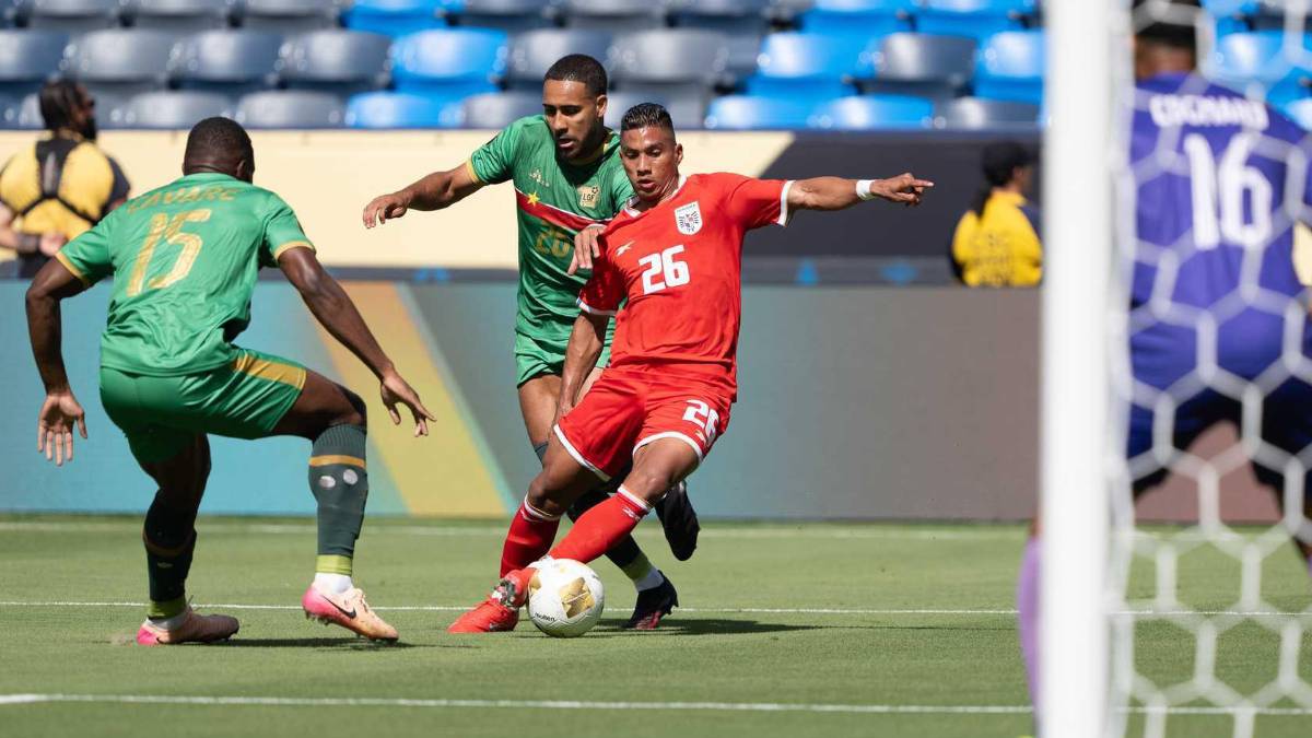 Panam&aacute; gana a media m&aacute;quina