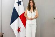 Magali Martínez, especialista en marketing y publicidad, editora y gerente, destaca también por sus facetas como madre e hija.