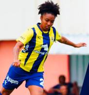 Marta sirve su especialidad en Turquía