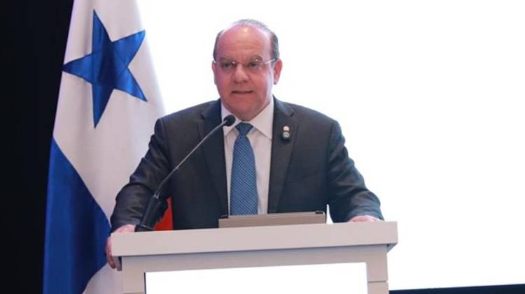 El líder gremial Juan Arias planteó la meta de aumentar la llegada de visitantes y reforzar la competitividad del sector turístico.