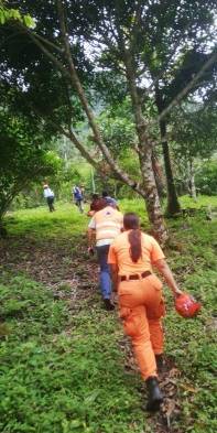 Protección civil al rescate de cuerpo sin vida en Cerro Trinidad de Capira