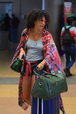 Panameños empiezan a trasladarse al interior