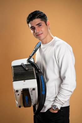 ‘La Fuerza Musical’ y su homenaje al Tigre Victorio Vergara