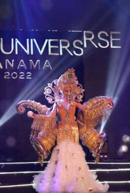 El traje nacional de Solaris