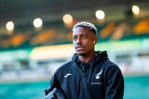 Córdoba es sancionado por quedarse dormido