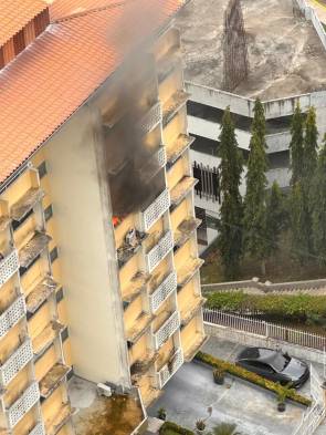 Apartamento se incendia en La Cresta