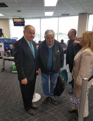 Expresidente de Uruguay, José Mujica llega a Panamá