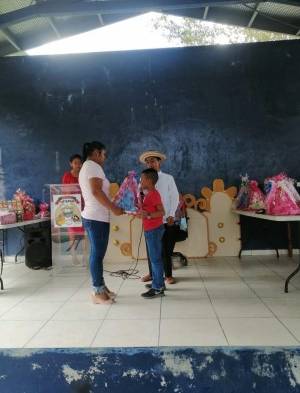 Madres de la comunidad de Las Filipinas en Lídice de Capira celebraron su día