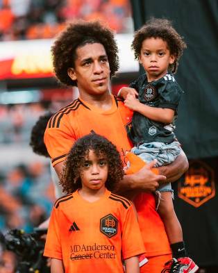 Día del padre | Deportistas con su otro uniforme: el de papá