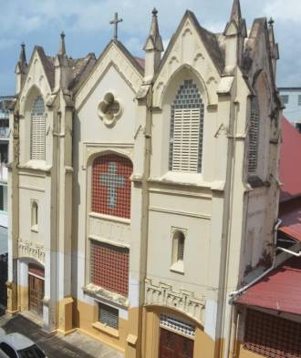 El Colegio San Vicente de Paul fue ubicado entre calle k y calle Estudiante.
