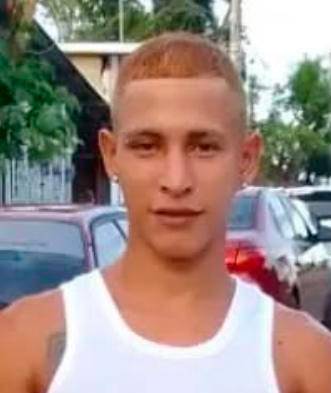 Madrugaron a plomazos a joven en Las Mañanitas