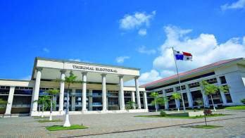 La Comisión Nacional de Reformas Electorales está compuesta por 29 integrantes.