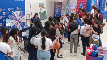 Preparan a jóvenes para seleccionar su trayectoria universitaria