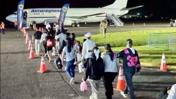 La idea de este vuelo fue ayudar a que las familias se reencuentren.