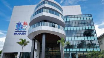 Sede de la Autoridad Marítima de Panamá, ciudad de Panamá.