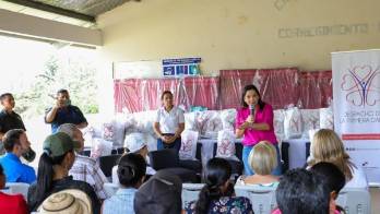 Programa piloto de huertos familiares fue presentado en Cañazas, Veraguas