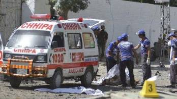 Pakistán: dos policías mueren en un ataque a un equipo de vacunación contra la polio​